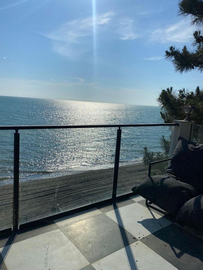 Claude Monet Seaside Hotel 그리골레티 외부 사진