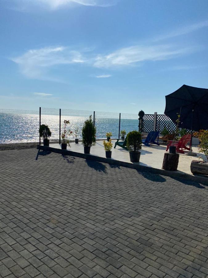 Claude Monet Seaside Hotel 그리골레티 외부 사진